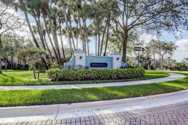 Strathmoor At Botanica, 107 E Thatch Palm Cir, Jupiter, Florida 33458, image 2