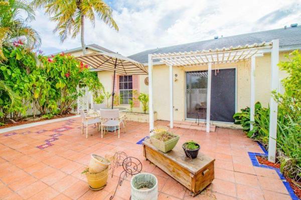 Pheasant Run, 5441 Pinnacle Ln, West Palm Beach, Florida 33415, image 2