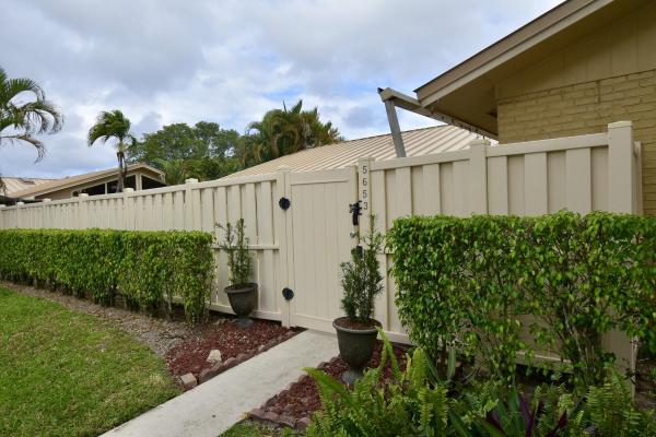 Westwood Gardens, 5653 Golden Eagle Cir, Palm Beach Gardens, Florida 33418, image 1