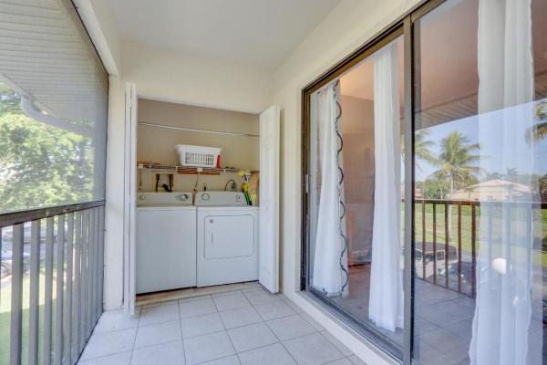Bent Tree Gardens West, 9780 Pineapple Tree Dr #204, Boynton Beach, Florida 33436, image 1
