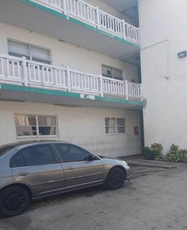 Lakeside Manor South, 5861 NW 16th Pl #107, Sunrise, Florida 33313, image 3