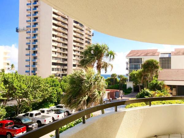 Martinique, 4100 N Ocean Dr #201, Riviera Beach, Florida 33404, image 3