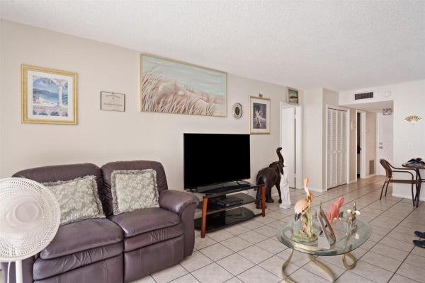 Tuscany Of Palm Beach, 3570 S Ocean Blvd #506, South Palm Beach, Florida 33480, image 2