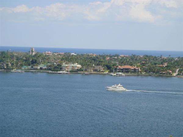 Trump Plaza Of The Palm Beaches, 525 S Flagler Dr #16B, West Palm Beach, Florida 33401, image 3
