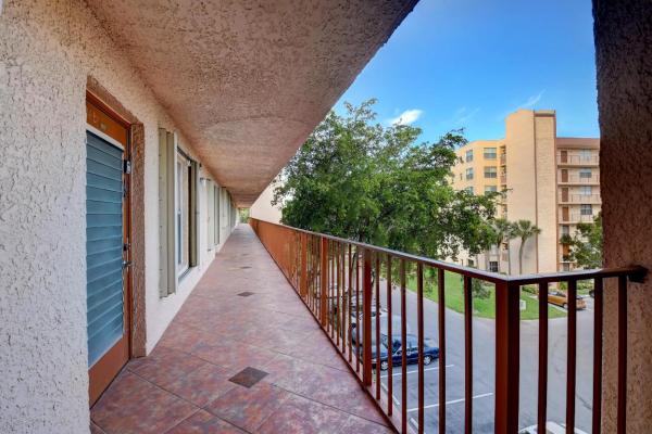 Bonaire Village, 14575 Bonaire Blvd #407, Delray Beach, Florida 33446, image 1