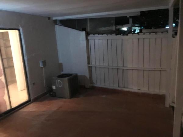 Hialeah Club Villas, 2178 W 60th St #18110, Hialeah, Florida 33016, image 1