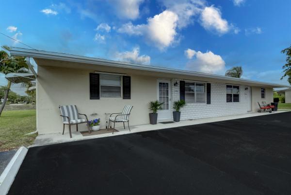 Imperial Villas, 2723 Ponce De Leon Blvd, Delray Beach, Florida 33445, image 2
