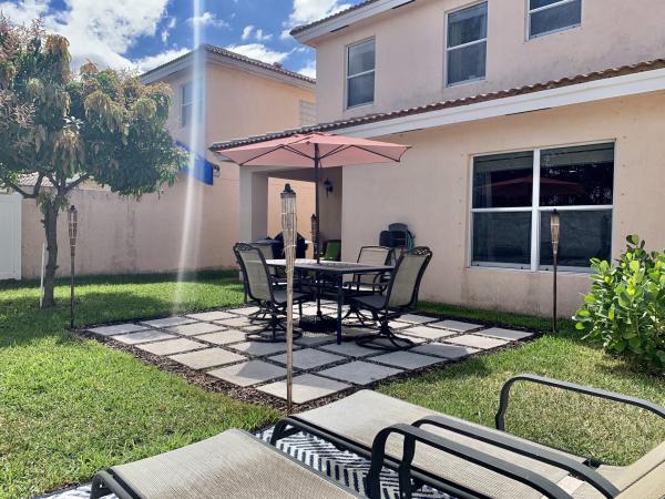Independence Point, 6180 Adriatic Way, West Palm Beach, Florida 33413, image 1