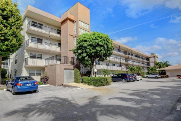 Seagate Of Gulfstream, 2006 S Federal Hwy #307, Boynton Beach, Florida 33435, image 1