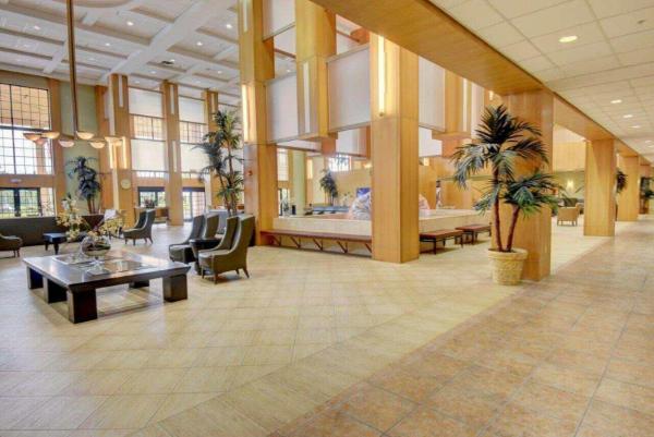 Newcastle At Century Village, 4032 Newcastle B, Boca Raton, Florida 33434, image 1