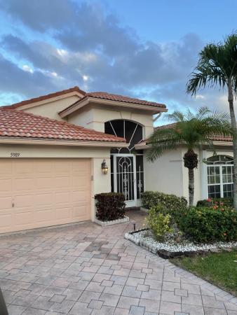 Royal Lakes, 5989 Royal Club Dr, Boynton Beach, Florida 33437, image 2