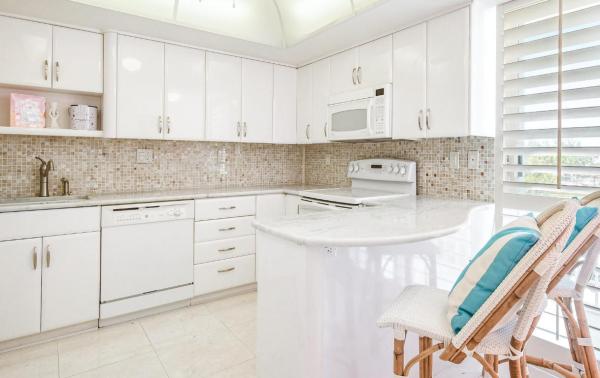 The Cove, 2784 S Ocean Blvd, Palm Beach, Florida 33480, image 2
