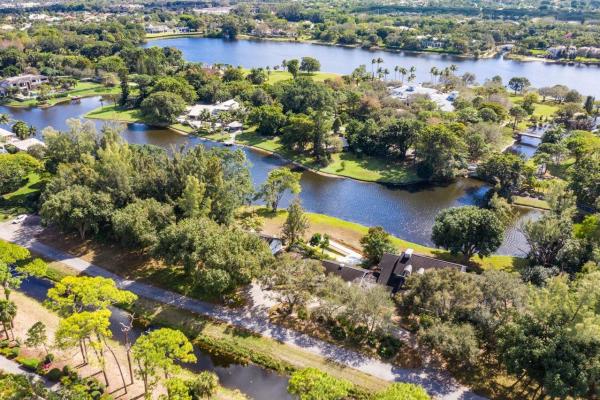 Le Lac, 6019 Le Lac Rd, Boca Raton, Florida 33496, image 1