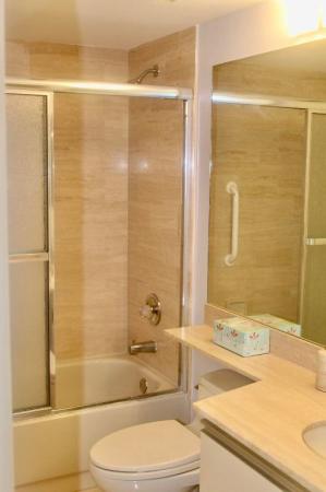 Promenade At Boca Pointe, 7170 Promenade Dr #201, Boca Raton, Florida 33433, image 2