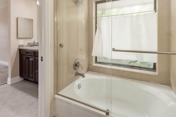 Boca Ridge Garden Villas, 9286 Sabal Ridge Cir #D, Boca Raton, Florida 33428, image 3