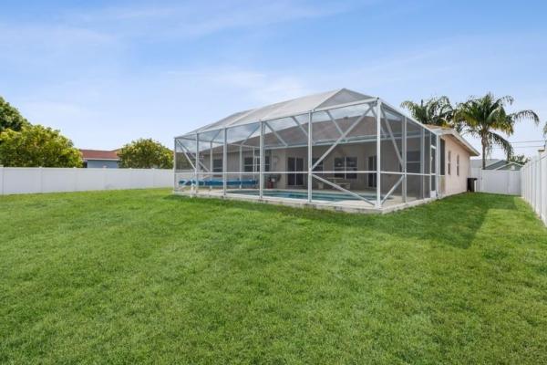 611 SW Mccoy Ave, Port St. Lucie, Florida 34953, image 1