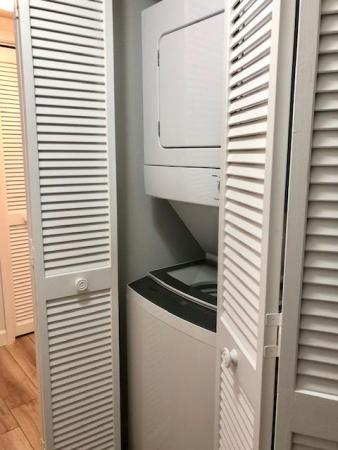 Tennis Lodges, 11863 Wimbledon Cir #528, Wellington, Florida 33414, image 3
