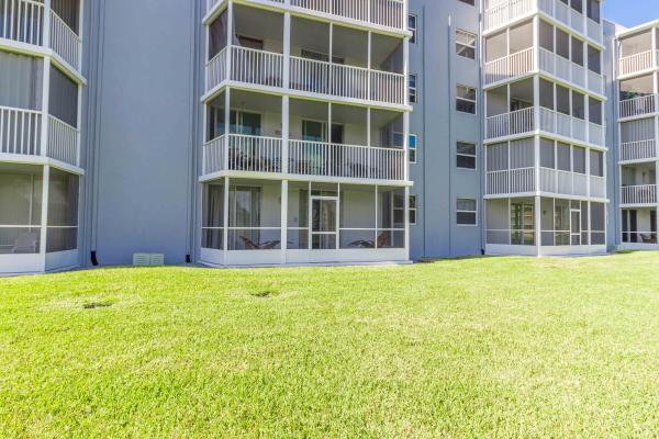 Boca Teeca, 250 NW 67th St #123, Boca Raton, Florida 33487, image 1