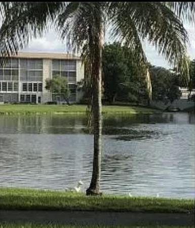 Bermuda Village, 1905 Bermuda Cir #C1, Coconut Creek, Florida 33066, image 1