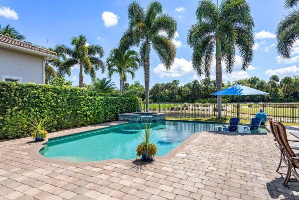 Cote D'Azur At Frenchman's Reserve, 732 Cote Azur Dr, Palm Beach Gardens, Florida 33410, image 2