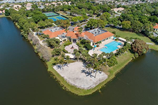 Isle Of Madeira, 852 NW Sorrento Ln, Port St. Lucie, Florida 34986, image 2