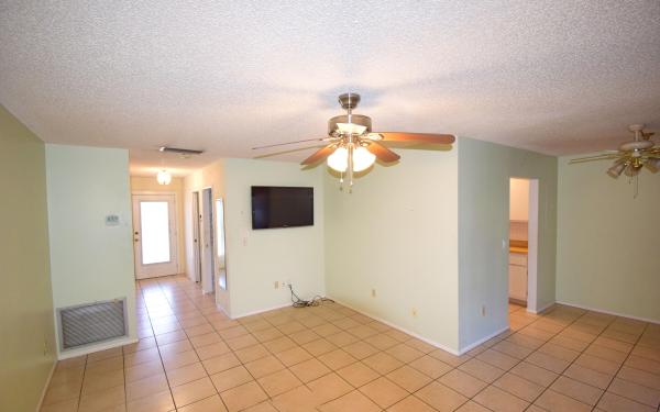 Fernley 2 At Cresthaven Townhomes, 5725 Fernley Dr E #27, West Palm Beach, Florida 33415, image 3