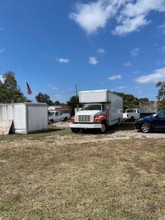 Southern Boulevard Pines, 109 Neva Dr, West Palm Beach, Florida 33415, image 2