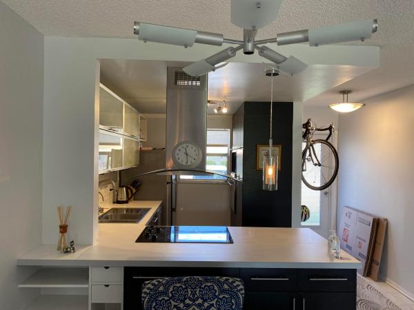 Oxford At Century Village, 113 Oxford 200, West Palm Beach, Florida 33417, image 3