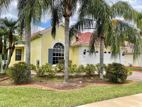 Lake Charles, 705 SW Munjack Cir, Port St. Lucie, Florida 34986, image 2