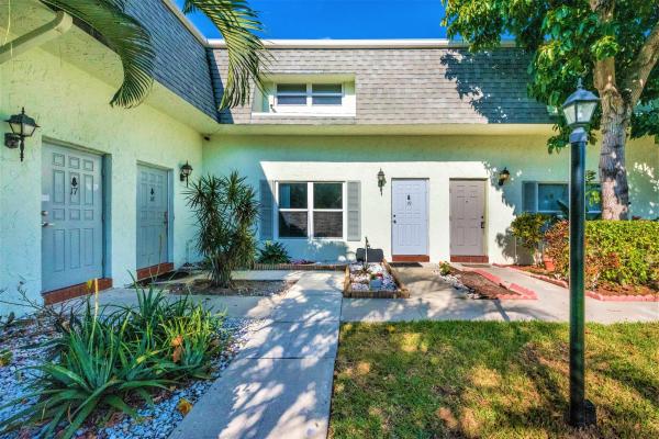 Versailles Villas, 1845 NW 4th Ave, Boca Raton, Florida 33432, image 1