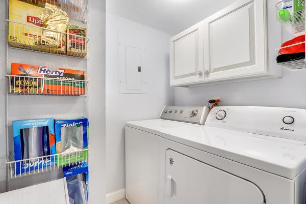 Pine Ridge South 3, 307 Knotty Pine Cir #C-1, Greenacres, Florida 33463, image 2