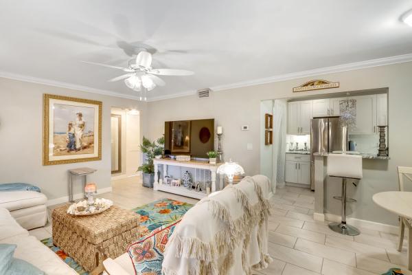 Pine Ridge South 3, 307 Knotty Pine Cir #C-1, Greenacres, Florida 33463, image 3