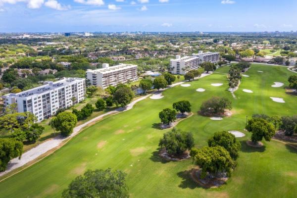 The Glens, 6620 Boca Del Mar Dr #107, Boca Raton, Florida 33433, image 2