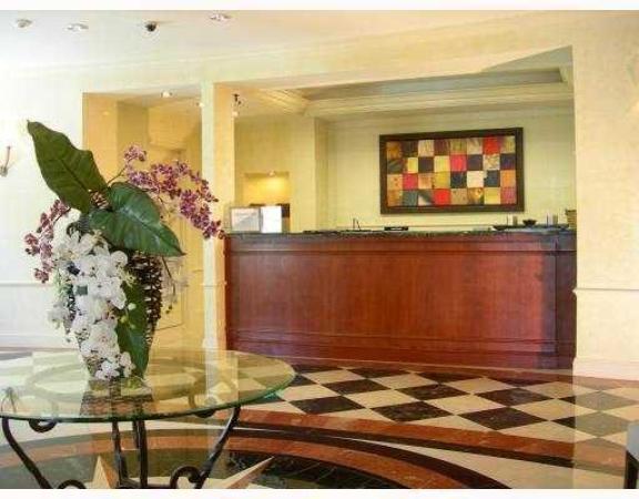 Metropolitan, 403 S Sapodilla Ave #211, West Palm Beach, Florida 33401, image 1