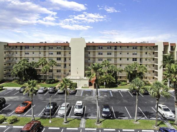 Imperial At Poinciana Place, 3871 Via Poinciana #206, Lake Worth, Florida 33467, image 1
