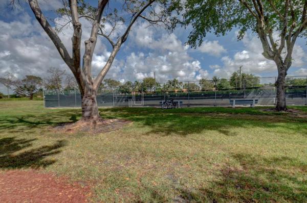 Normandy At Kings Point, 353 E Normandy H Ln, Delray Beach, Florida 33484, image 2
