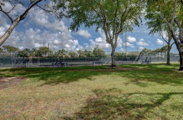 Normandy At Kings Point, 353 E Normandy H Ln, Delray Beach, Florida 33484, image 3