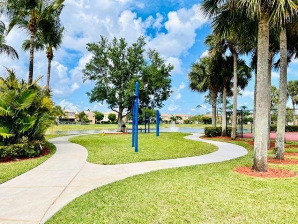 Nautica Lakes, 11492 Silk Carnation Way #C, Royal Palm Beach, Florida 33411, image 2
