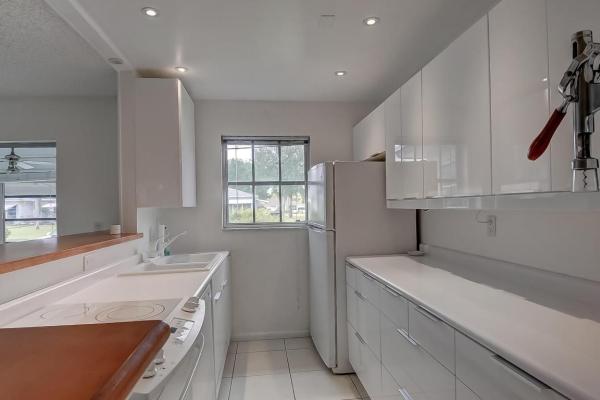 High Point Of Delray 5, 1207 S Drive Way #C, Delray Beach, Florida 33445, image 1