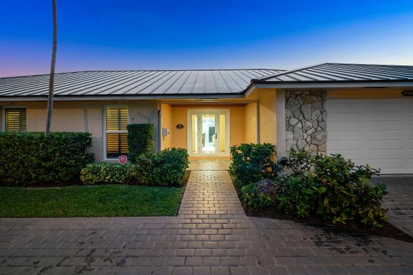 Palm Beach Isles, 3855 N Ocean Dr, Riviera Beach, Florida 33404, image 2