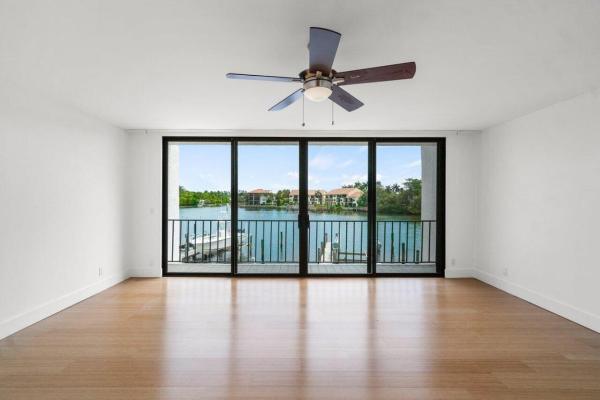 Palm Trail Place, 801 Palm Trl #7, Delray Beach, Florida 33483, image 1