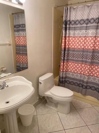 Casa Nella Foresta Of Wellington, 818 Via Toscana, Wellington, Florida 33414, image 2