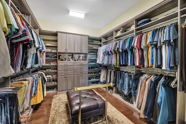 Montclaire Estates, 8947 Cypress Grove Ln, West Palm Beach, Florida 33411, image 2