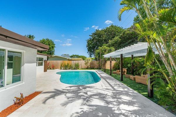 1500 NW 4th St, Boca Raton, Florida 33486, image 1