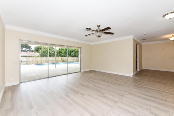 Palmetto Park Terrace, 250 SW 9th Ave, Boca Raton, Florida 33486, image 1