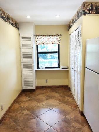 Delray Oaks West, 2910 SW 22nd Cir #212D, Delray Beach, Florida 33445, image 2