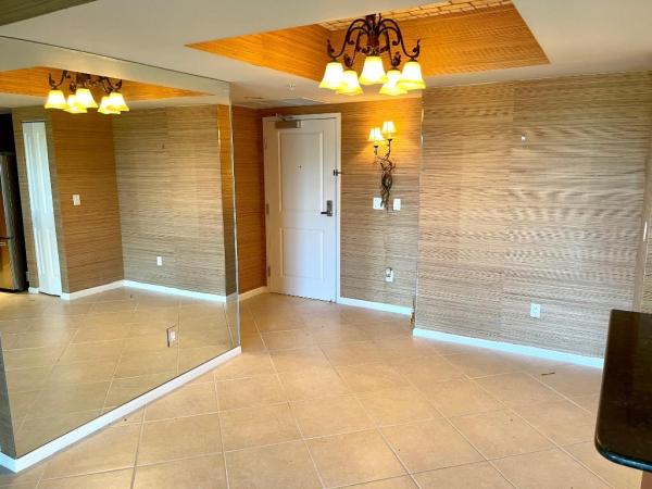 Metropolitan, 403 S Sapodilla Ave #301, West Palm Beach, Florida 33401, image 2