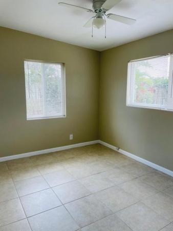 Forest Hill Village, 5566 Honeysuckle Dr, West Palm Beach, Florida 33415, image 3