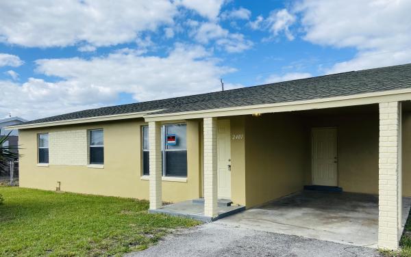 Park Manor, 2401 Avenue H E, Riviera Beach, Florida 33404, image 1