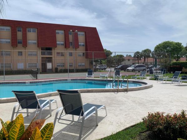 Boca Club, 22615 SW 66th Ave #400, Boca Raton, Florida 33428, image 3